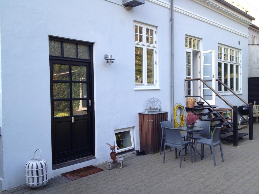 Sweethome Guesthouse Esbjerg Exterior photo