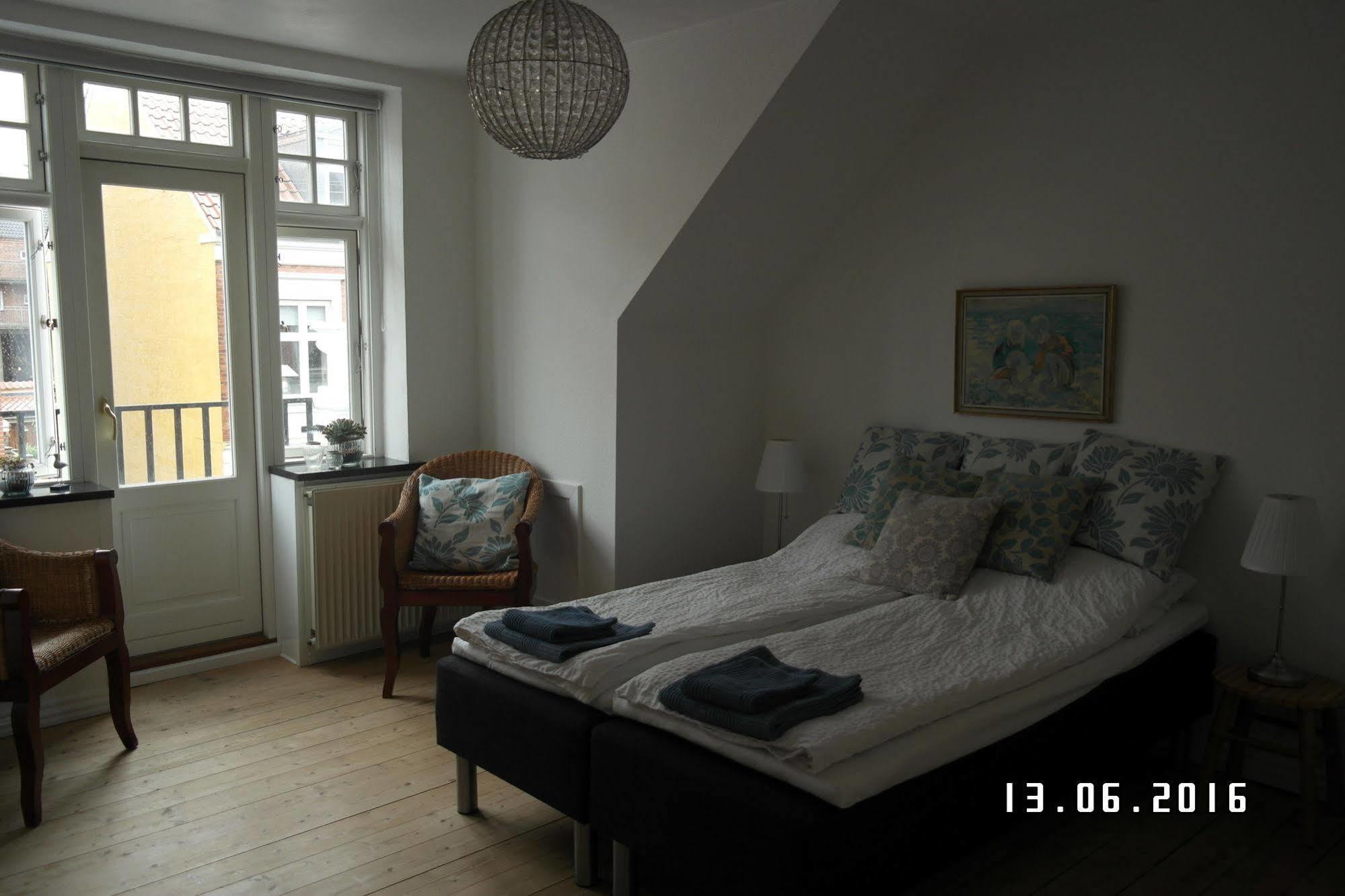 Sweethome Guesthouse Esbjerg Exterior photo